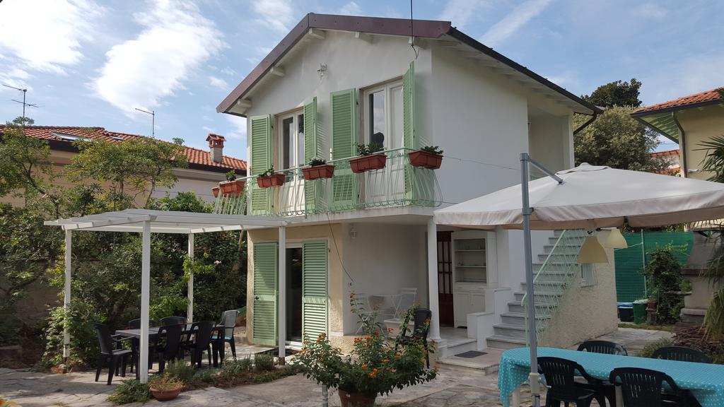Le Mura Holiday Home Marina di Pietrasanta Εξωτερικό φωτογραφία
